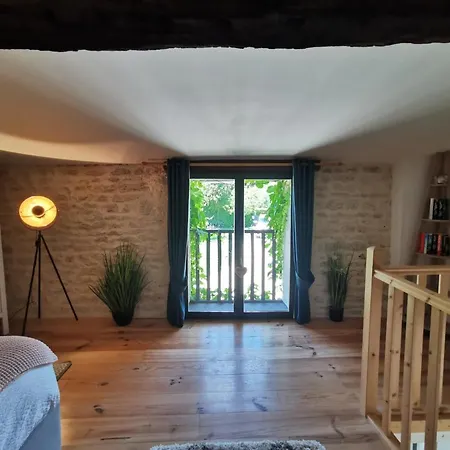 Kiwi Apartment Genouille (Vienne)